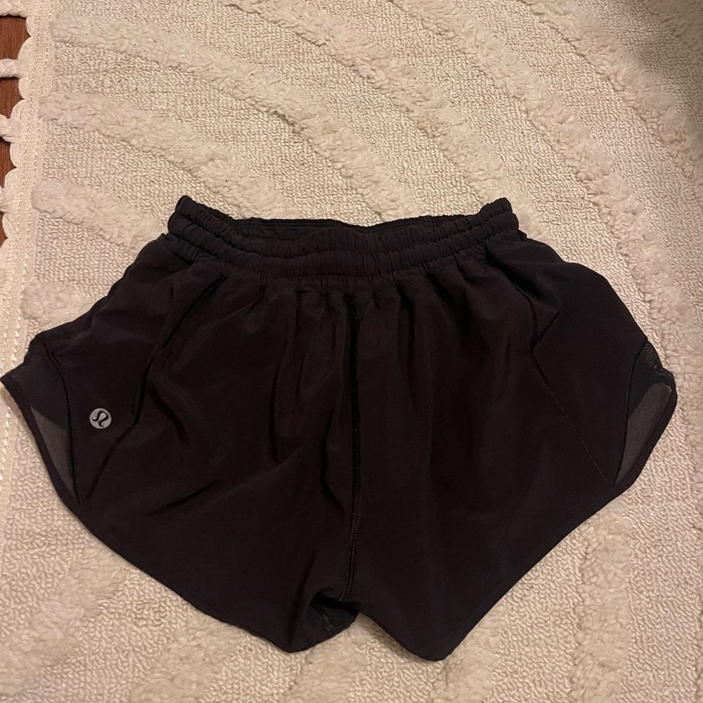 Size 2 Lululemon Black hotty hot Shorts